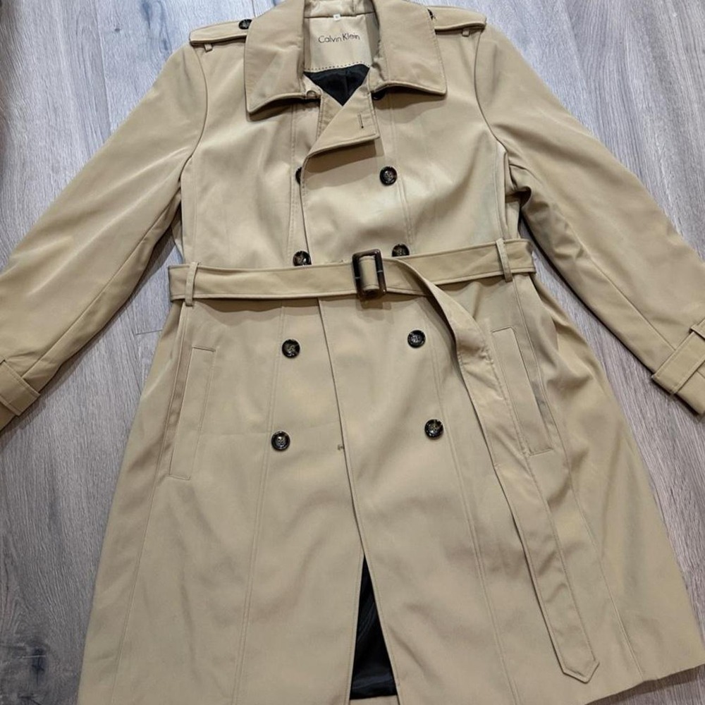 Calvin Klein heavy Tan Double Breasted Trench Coat size XL.